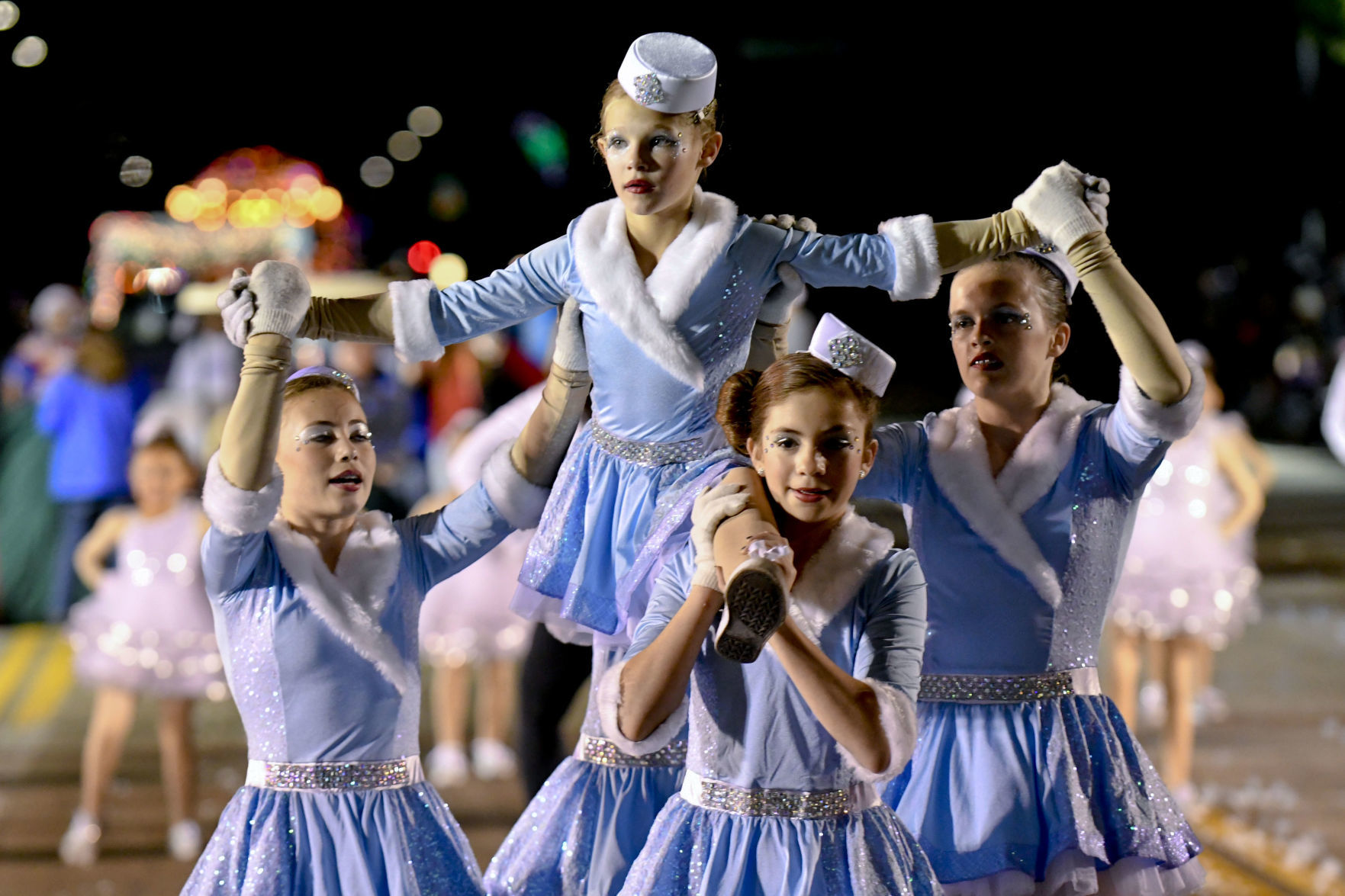 120719 SM Parade of Lights 02.jpg